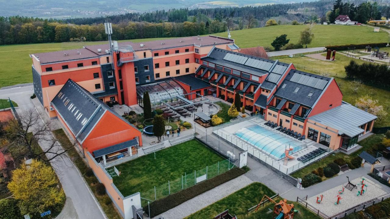 Hotel Orea Resort Panorama Moravsky Kras 4*